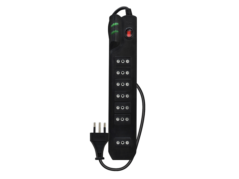 Alargador con Protector de Voltaje 2.1MT Negro